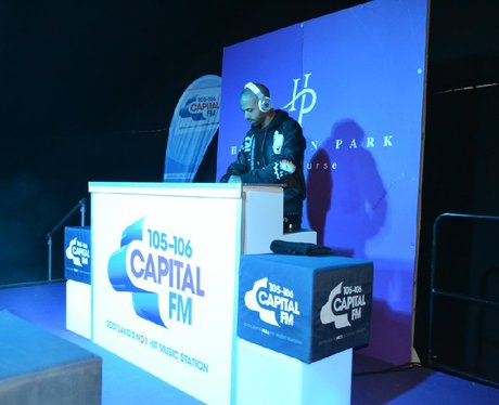 Were you pap'd by the Capital Street Stars?