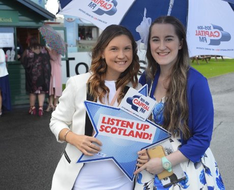 Were you pap'd by the Capital Street Stars?