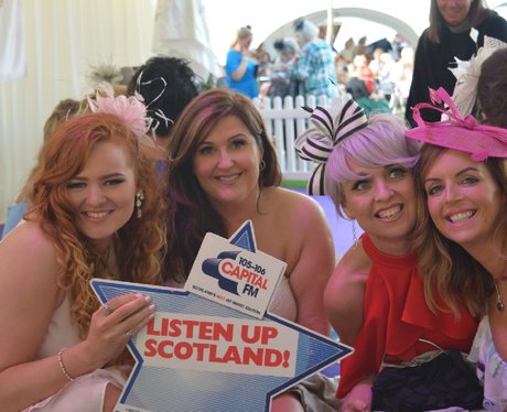 Were you pap'd by the Capital Street Stars?