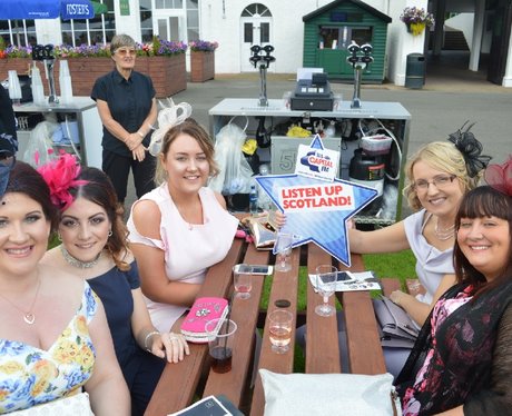 Were you pap'd by the Capital Street Stars?