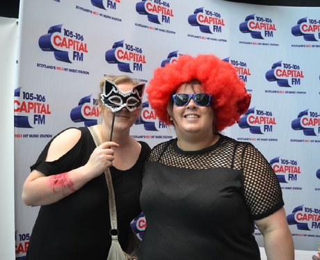 Were you pap'd by the Capital Street Stars?