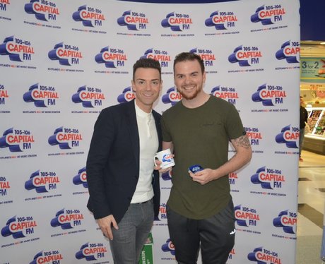 Were you pap'd by the Capital Street Stars?