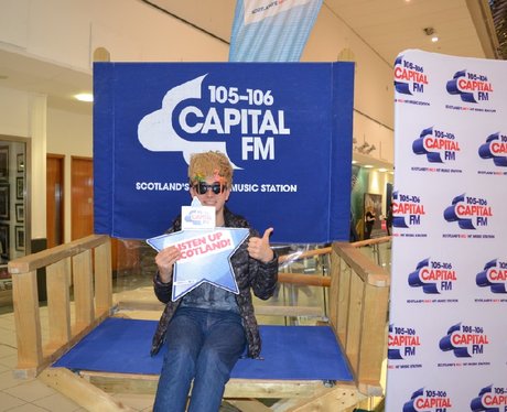 Were you pap'd by the Capital Street Stars?