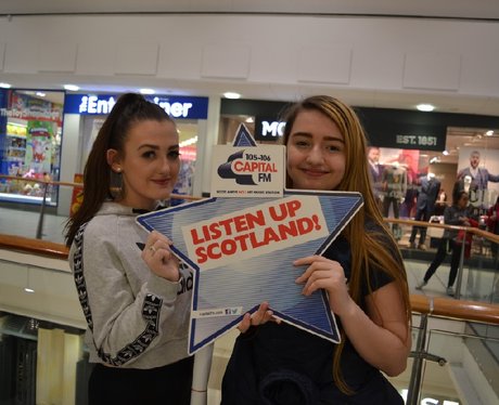 Were you pap'd by the Capital Street Stars?