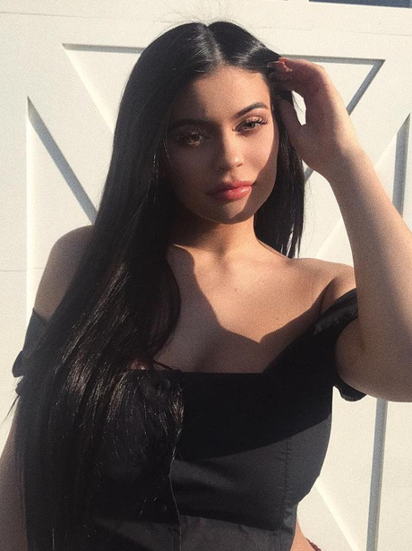 Kylie Jenner shares new selfie on Instagram