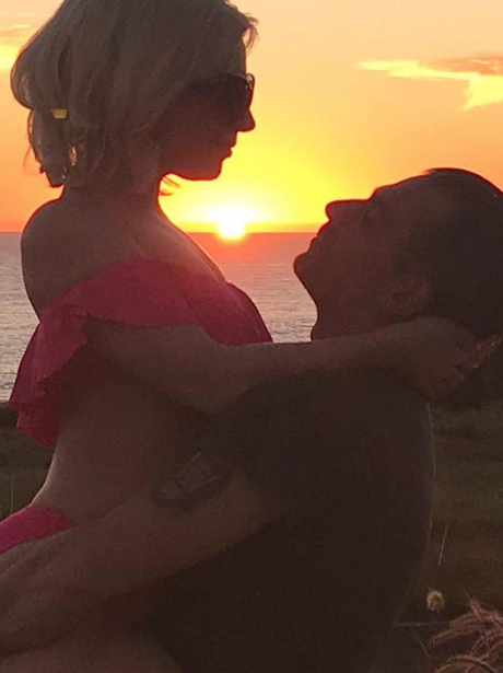 Lady Gaga cosies up to boyfriend, Christian
