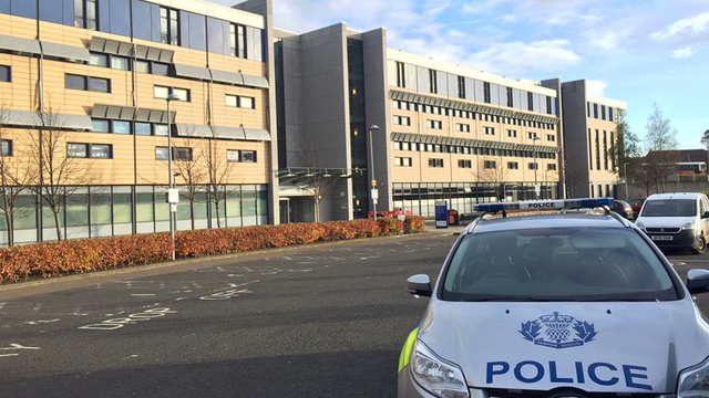 police stabbing edinburgh college