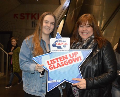 Were you pap'd by the Capital Street Stars?