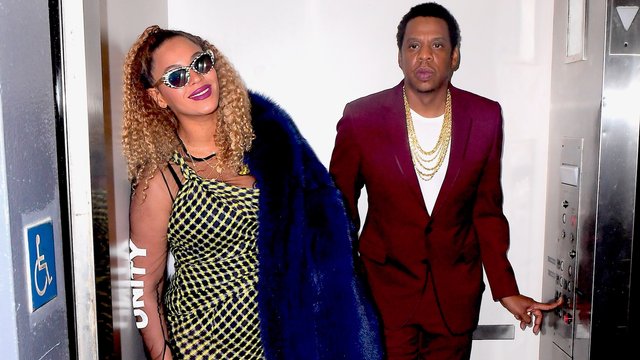 Beyonce and Jay Z Pose in Elevator 