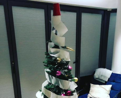 The Vamps Christmas tree