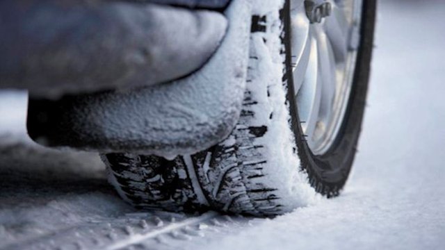 snow tyre