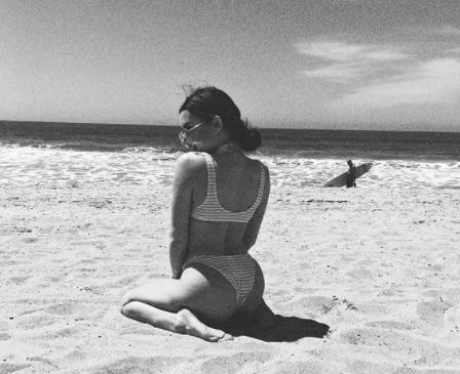 Amber Davies Beach Selfie