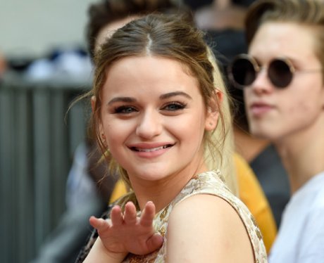 Joey King age