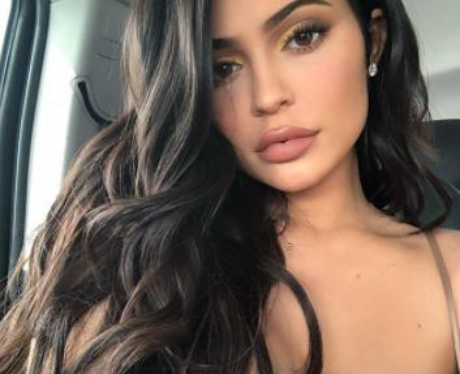 Kylie Jenner On Way To Pop Up Store