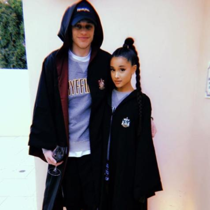 ariana grande pete davidson in harry potter cloaks