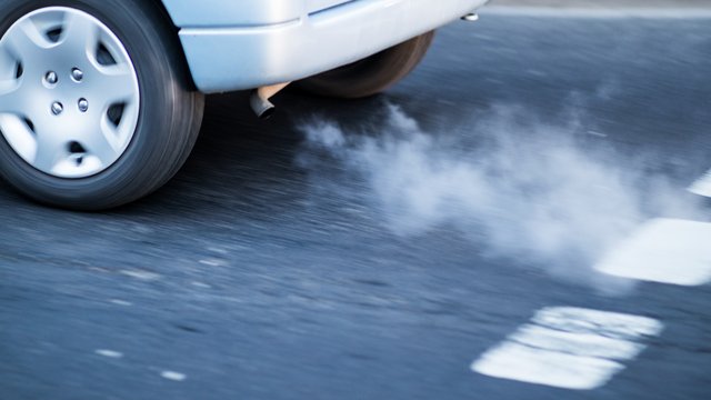 Calls for clean air zones - Capital North West & North Wales