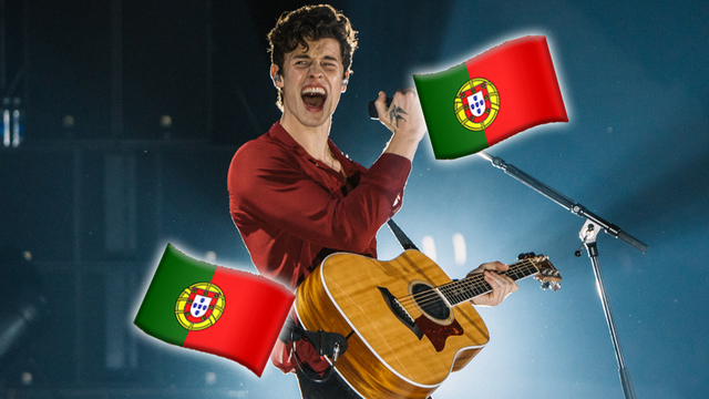 Shawn Mendes Performing live Portuguese flag