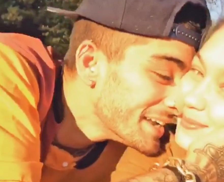 Zayn & Gigi Hadid Begin Dating Again