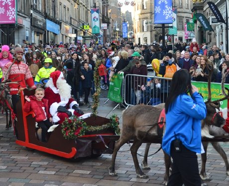 Stirling Christmas Light Switch On!