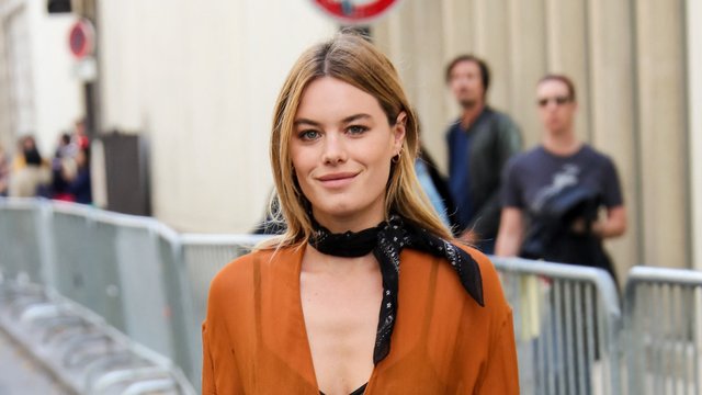 Camille rowe