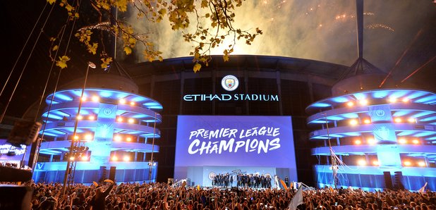 manchester city celebrate