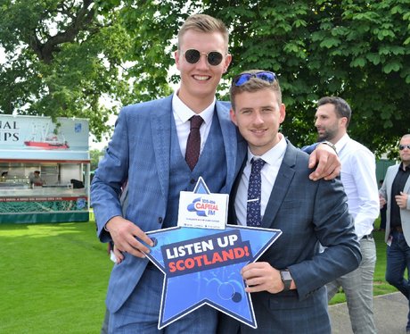 Were you pap'd by the Street Stars?