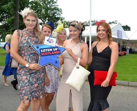 Were you pap'd by the Street Stars?
