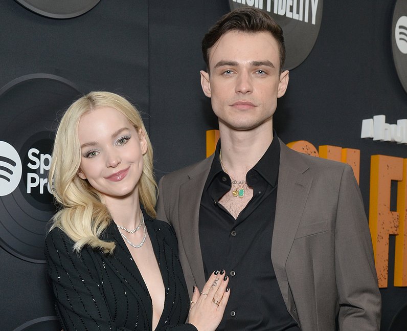 Why did Dove Cameron and Thomas Doherty break up?