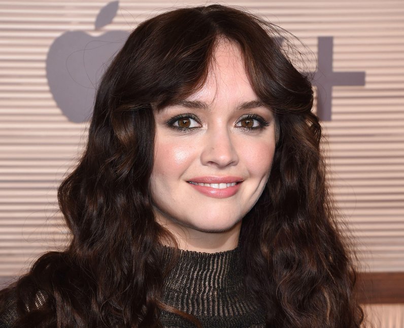 Where is Olivia Cooke from? 