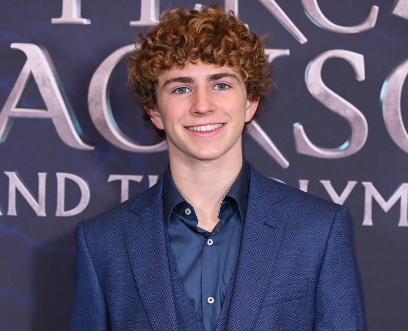 Walker Scobell Age Height And Facts About The Percy Jackson Actor 